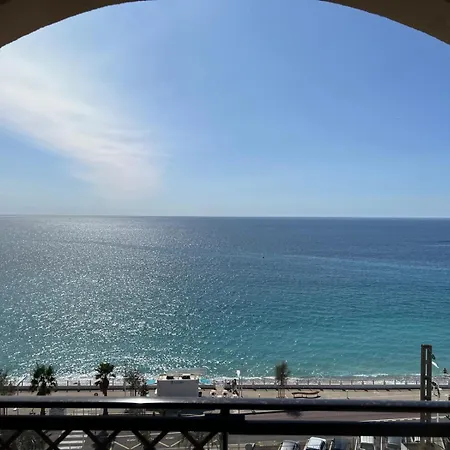 Magnifique Deux Pieces Vue Mer Apartamento Cannes